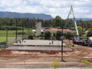 Novo Cabrais: avançam as obras das quadras de esportes