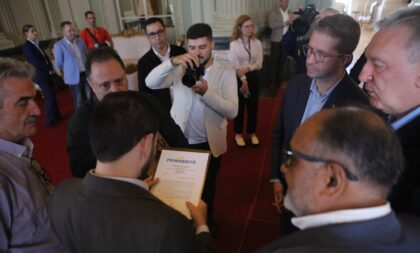 Fenarroz entrega convite a governador em exercício