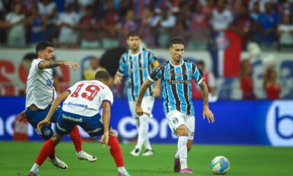 Com Renato abandonando jogo, Grêmio perde fora de casa