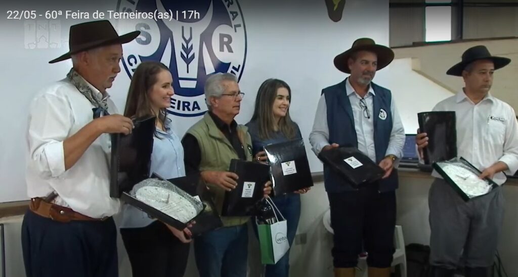 Desempenho reconhecido: agropecuarista Cacaio Lima mais uma vez foi destaque na Feira de Terneiros de Cachoeira do Sul / Foto: TNT Produtora/Reprodução