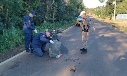 Caminhão atinge ciclista na estrada da Ferreira