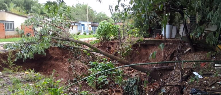 Caos toma conta da periferia de Cachoeira