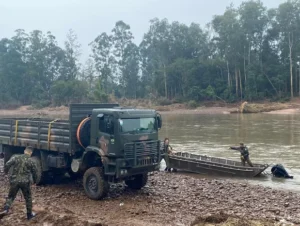 Exército monta passarela entre Candelária e Santa Cruz