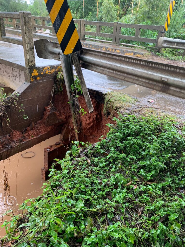 Ponte da ERS-403 está com uma das cabeceiras comprometida / Foto: Divulgação