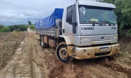 Região da Porteira Sete tem estradas intransitáveis