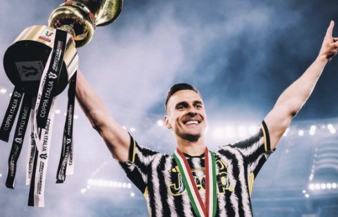 Arkadiusz Milik é o artilheiro da Copa da Itália 2023/2024