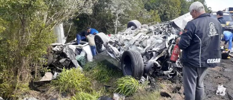 Banda de luto: acidente resulta em três mortes na BR-290