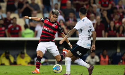 Grêmio perde no Maracanã para líder do campeonato