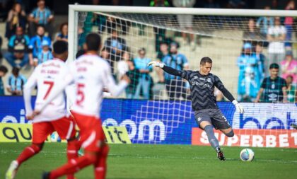 Com reservas, Grêmio perde para Bragantino pela Brasileirão