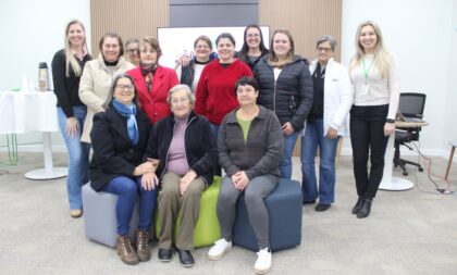 Grupo de mulheres recebe consultoria de Educação Financeira em Novo Cabrais