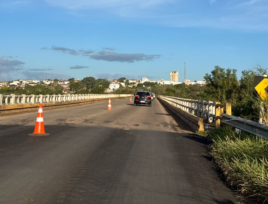 Ponte da ERS-403 foi liberado para caminhões nesta quarta-feira / Foto: Marília Nascimento/Prefeitura de Rio Pardo