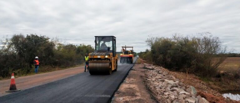 Daer recupera rodovias e cabeceiras de pontes na ERS-403