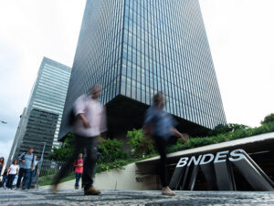 BNDES abre inscrições para concurso