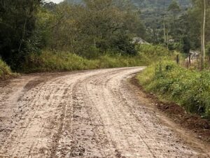 Prefeitura de Cerro Branco projeta licitação para recuperação de Linha Santo Antônio