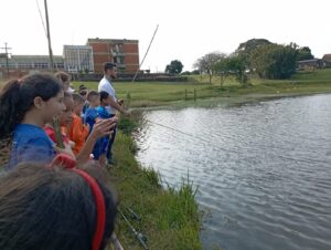 Sesc Cachoeira realiza atividades recreativas para 25 crianças durante férias de inverno