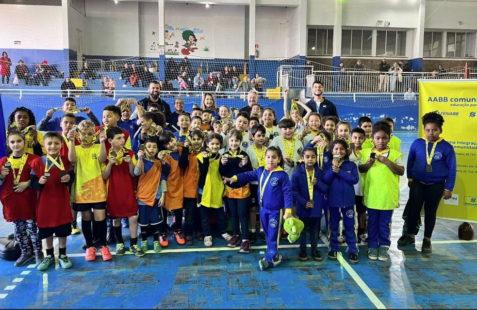 Com participação da Casa da Criança e AABB, foram promovidos jogos de futsal, handebol e vôlei / Foto: Sesc/Divulgação