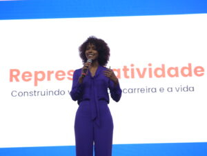 Maju Coutinho fala sobre representatividade, carreira e superação na Expoagas