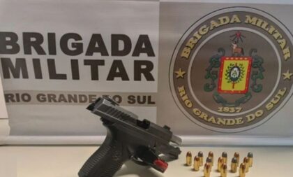 Batalhão Rodoviário prende homem com pistola carregada na RSC-471