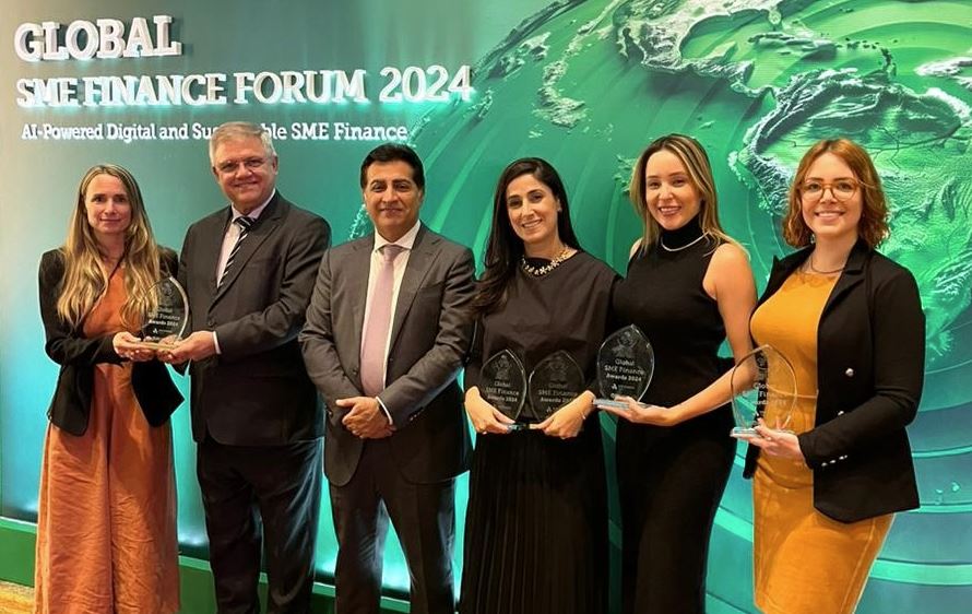 Sicredi recebe prêmio global: Instituição Financeira Cooperativa foi a única brasileira reconhecida no Global SME Finance Awards 2024 / Foto: Divulgação