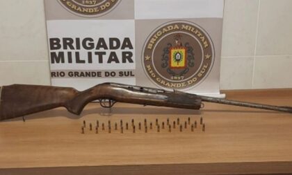 BM prende homem por porte ilegal de arma de fogo na RSC-471