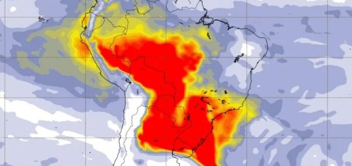 Fumaça volta a piorar qualidade do ar nesta segunda-feira no RS