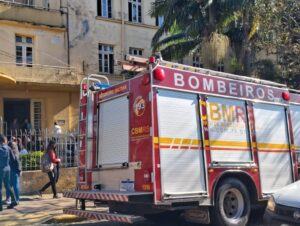 Incêndio em sala provoca correria no Instituto João Neves