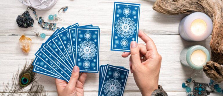 Confira as previsões do tarot para setembro de 2024