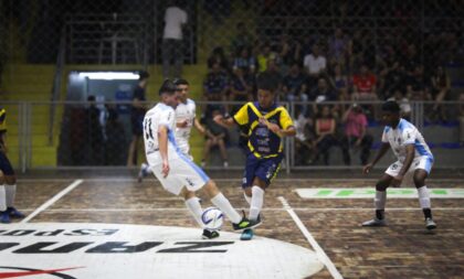 Abertura do Futsal Sub-20 conta com 14 gols no Derlizão