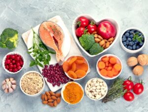 10 alimentos que ajudam a aliviar os sintomas da menopausa