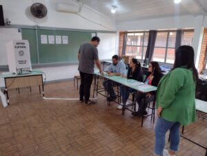 Qual candidato teve mais votos na sua seção em Cachoeira do Sul?