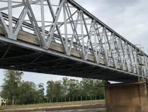 Construtora busca 50 profissionais para obra da Ponte do Fandango