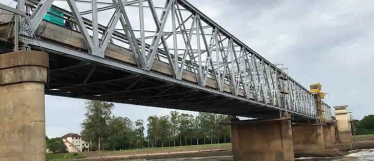 Construtora busca 50 profissionais para obra da Ponte do Fandango