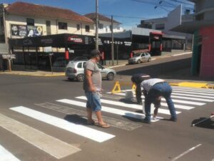 Faixas, canalização, pavimentação… Secretaria realiza mutirão de obras