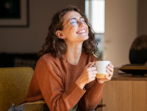 Veja os riscos do excesso de açúcar e cafeína para os estudantes