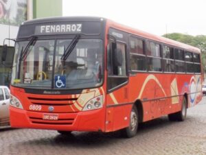 Cachoeira tem passe livre no transporte público neste domingo