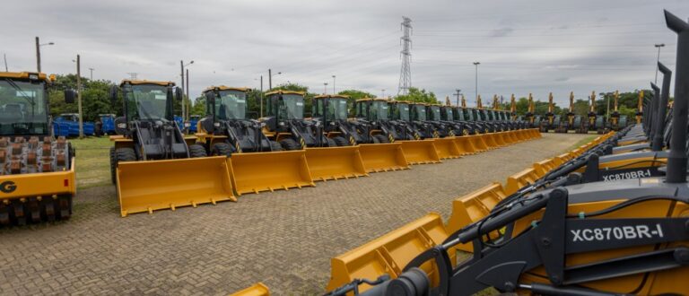 Paraíso do Sul e Candelária recebem equipamentos agrícolas