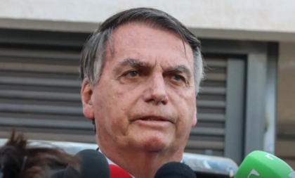 Polícia Federal indicia Bolsonaro e ex-auxiliares por tentativa de golpe