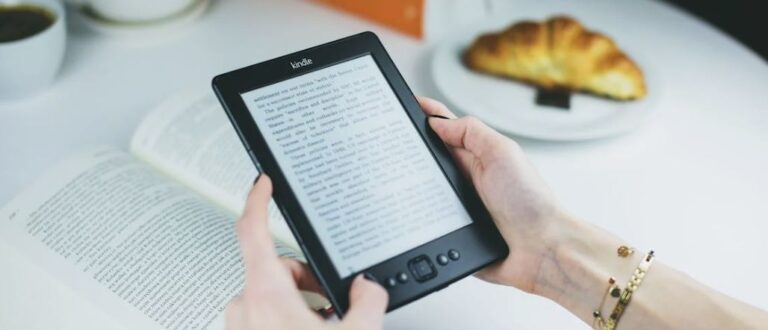 Kindle no dia a dia: Como o leitor digital facilita o hábito de leitura