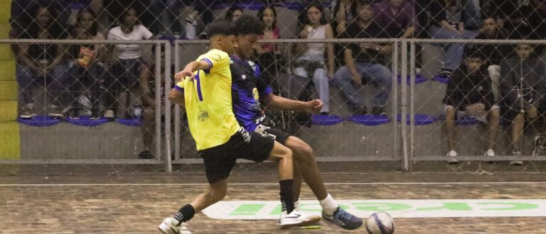 Sub-15 do Municipal de Futsal: show de gols marca primeira rodada