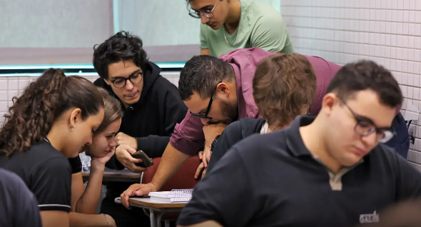 MEC lançará concurso unificado para seleção de professores em escolas públicas