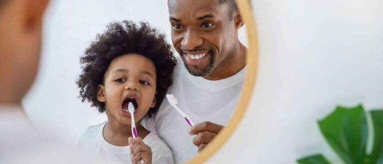 4 cuidados para manter a saúde dos dentes das crianças