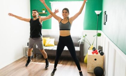 5 exercícios de baixa intensidade para manter o corpo ativo