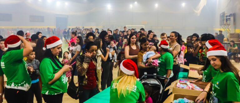 “Natal na Cidade” encanta encruzilhadenses