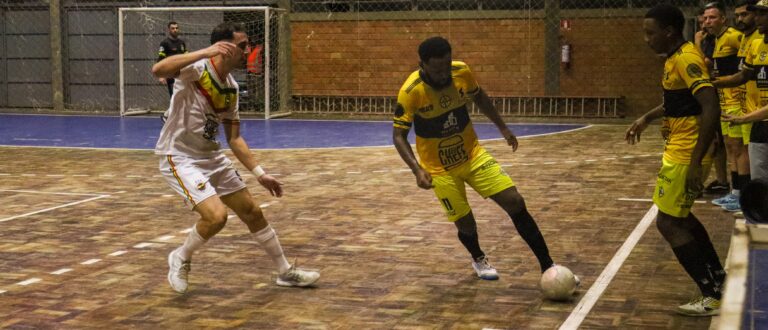 AZN e ATBLF fazem final da Série Prata do Campeonato Municipal de Futsal