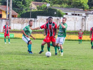 Tupinambá e AZN são os finalistas do Cachoeirão 2024