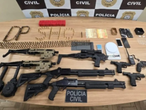 Polícia apreende arsenal de facção criminosa em Sobradinho