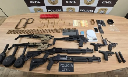 Polícia apreende arsenal de facção criminosa em Sobradinho