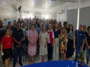 Gestores municipais recebem portaria de louvor