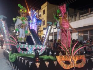 Só a Unidos da Vila vai para o Carnaval de Rua