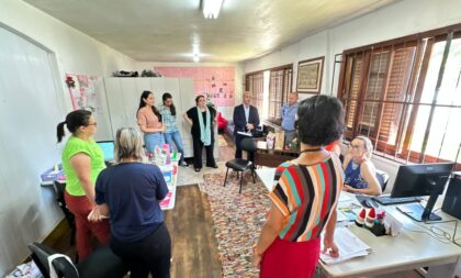 Balardin visita casas de acolhimento e pede ajuda à comunidade